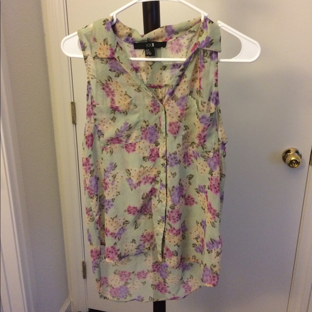 Button-Up Tank